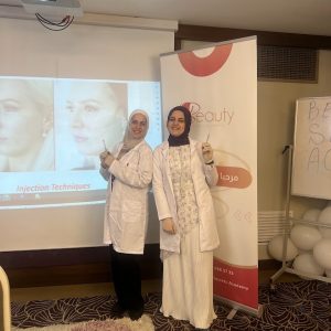 دبلوم التجميل غير الجراحي في اسطنبول مع تدريب عملي على موديلات حقيقية 